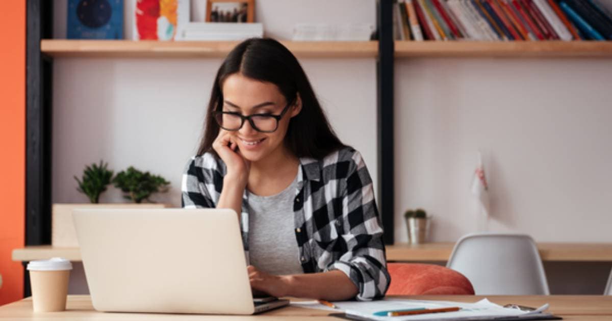 Gafas para ordenador: ¡el accesorio útil y de moda!